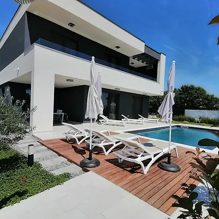 New Angelo Villa