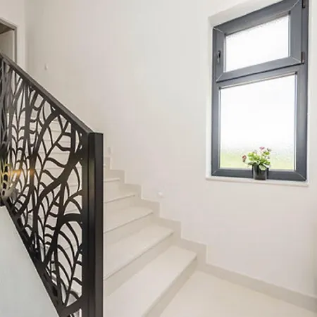 New Angelo Villa *