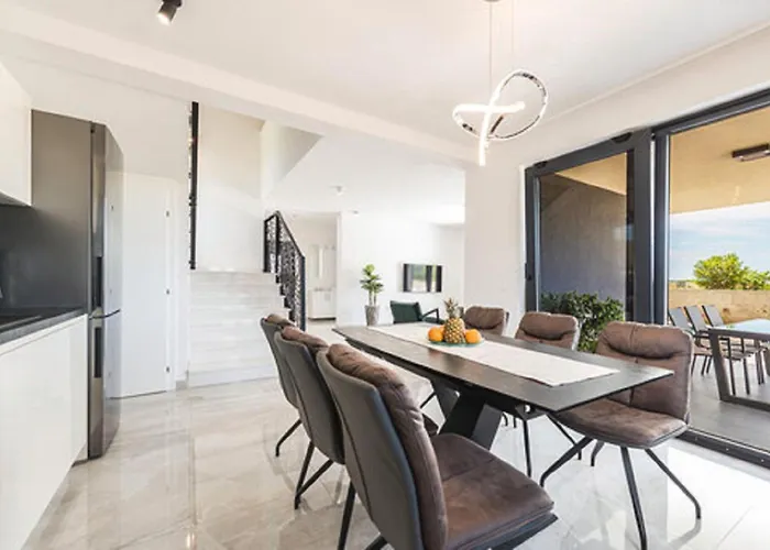 New Angelo Villa